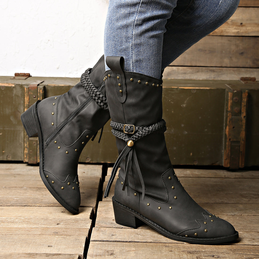 Retro Tassel Boots With Braided Rope Strap Buckle